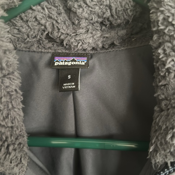 Women's small Patagonia vest - Picture 2 of 2